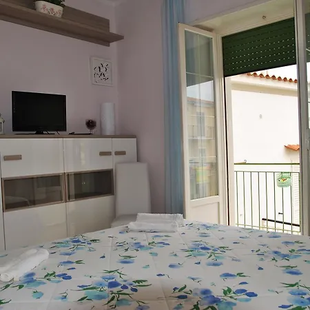Beach House * Sperlonga